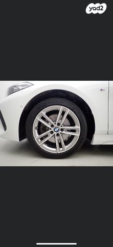 מודעת רכב ב מ וו סדרה 1