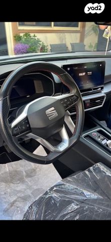 מודעת רכב סיאט לאון