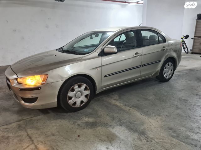 מודעת רכב מיצובישי לנסר