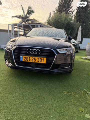 מודעת רכב אאודי A3