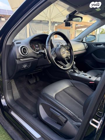 מודעת רכב אאודי A3