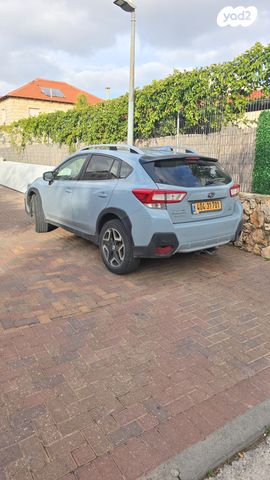 מודעת רכב סובארו XV