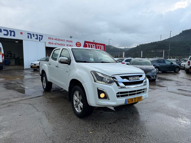 מודעת רכב איסוזו די-מקס