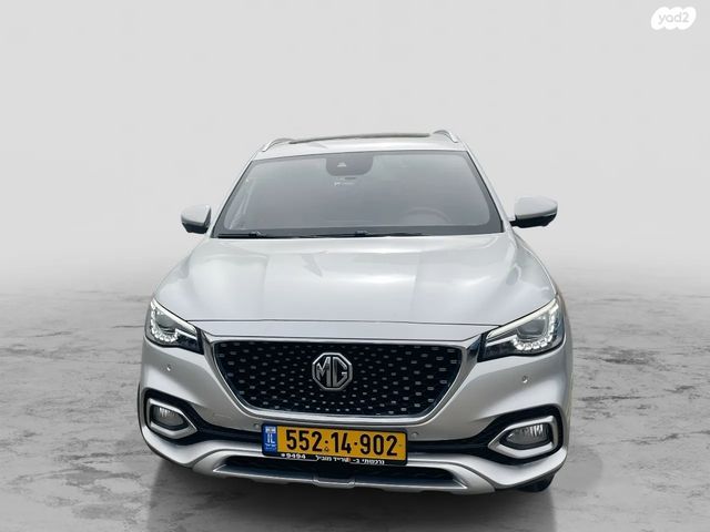 מודעת רכב אם ג'י EHS PHEV