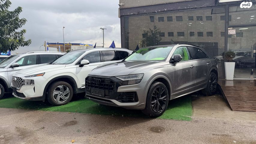 מודעת רכב אאודי Q8