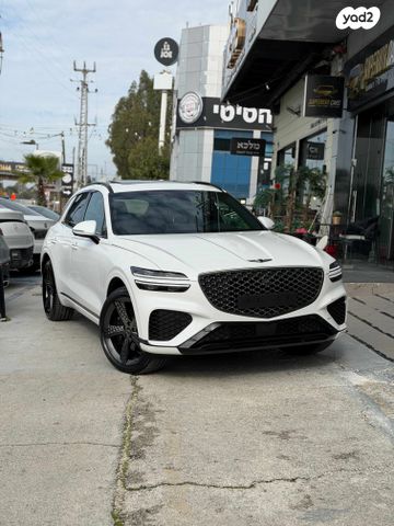 מודעת רכב ג'נסיס GV70