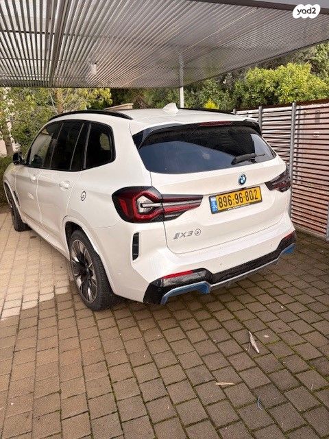 מודעת רכב ב מ וו iX3