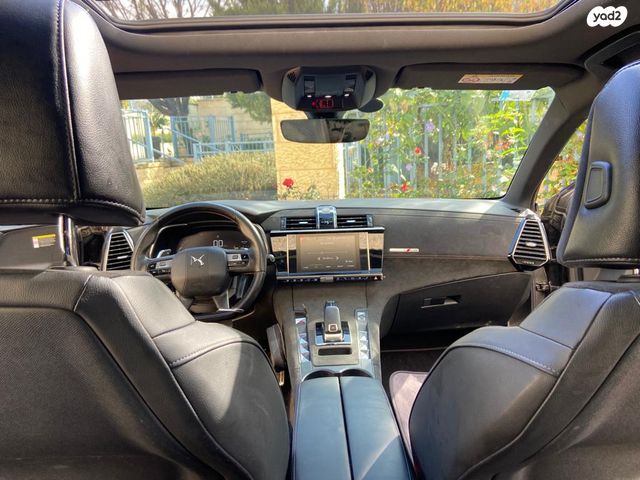 מודעת רכב די.אס 7