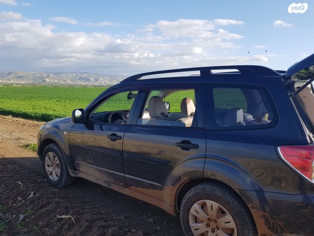 מודעת רכב סובארו פורסטר