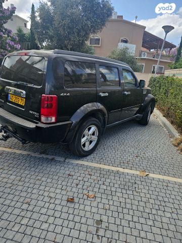 מודעת רכב דודג' ניטרו
