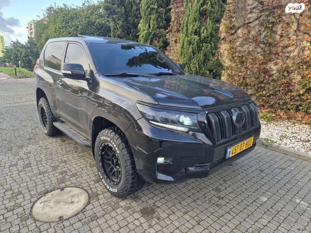 מודעת רכב טויוטה לנד קרוזר