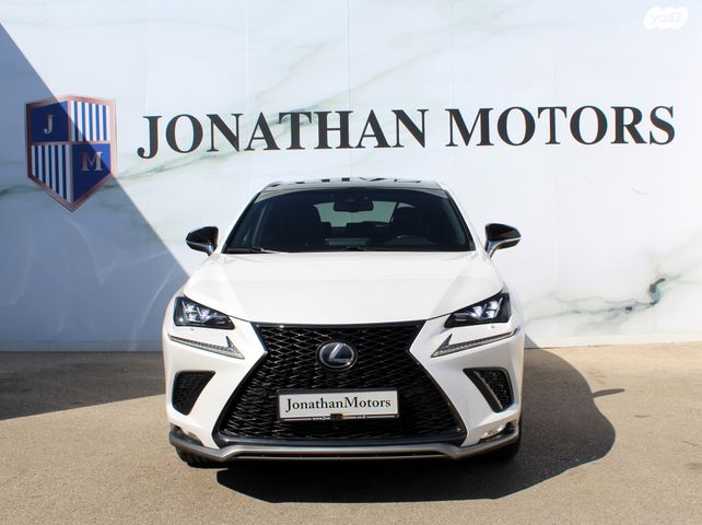 מודעת רכב לקסוס NX