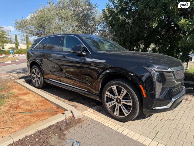 מודעת רכב קאדילק אסקלייד