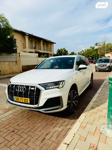 מודעת רכב אאודי Q7