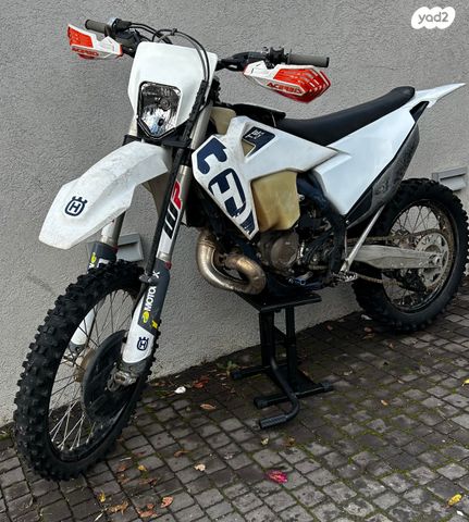 מודעת רכב הוסקוורנה TE150