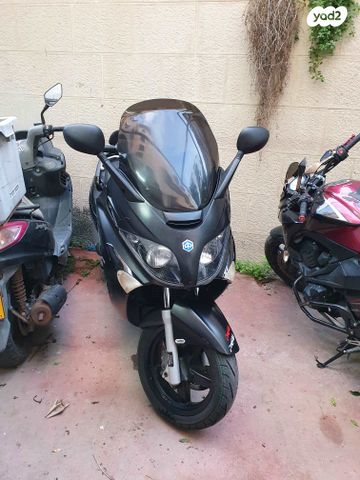 מודעת רכב פיאג'ו X-Evo 250