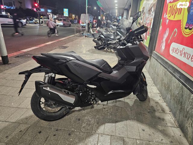 מודעת רכב הונדה ADV350