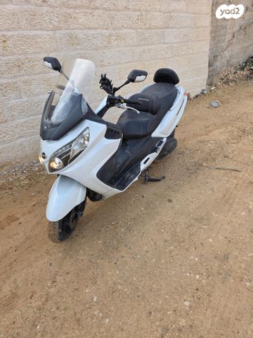 מודעת רכב סאן יאנג מקסים 400i