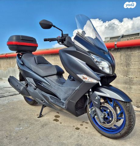 מודעת רכב סוזוקי בורגמן 400