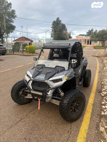 מודעת רכב פולריס