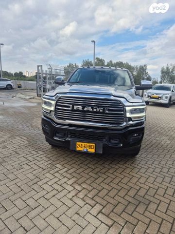 מודעת רכב דודג'