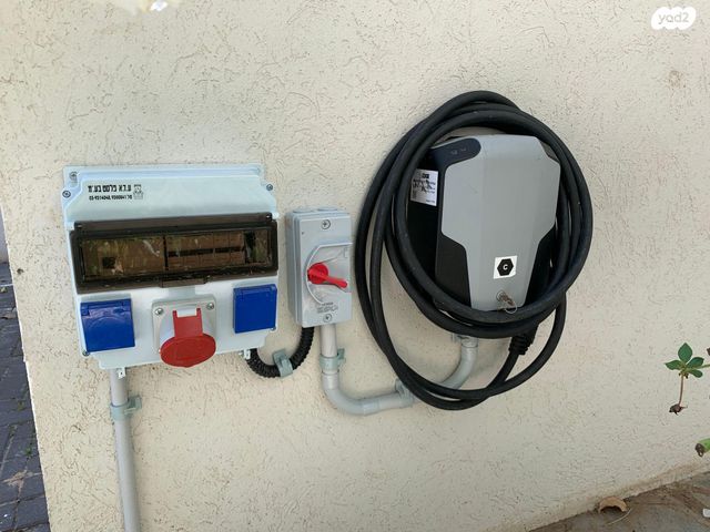 feedItemObj.data.row_1