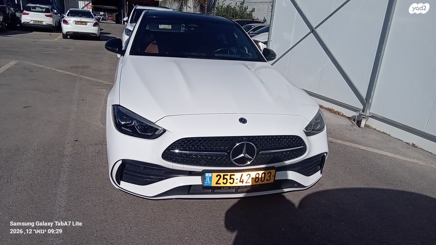 מודעת רכב מרצדס-בנץ C-class