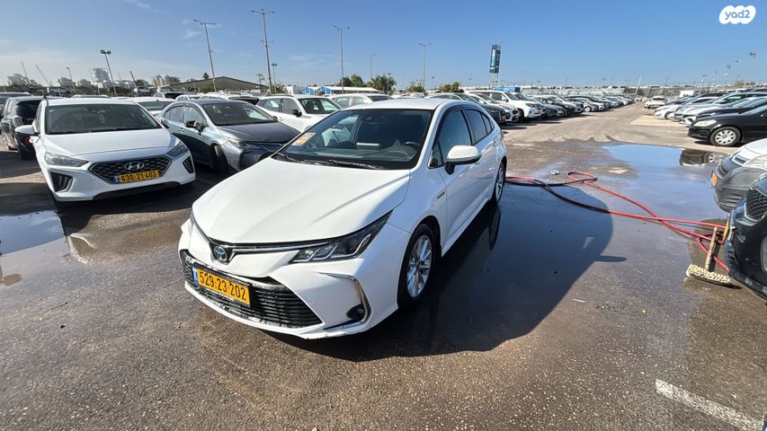 מודעת רכב טויוטה קורולה