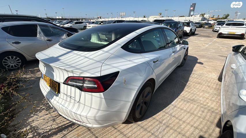 מודעת רכב טסלה מודל 3 2