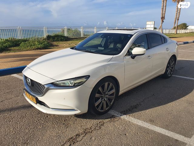 מודעת רכב מאזדה 6