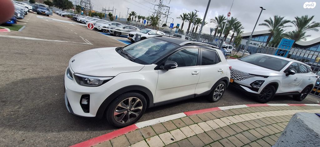 מודעת רכב קיה סטוניק