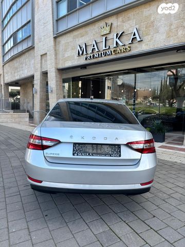 מודעת רכב סקודה סופרב 1