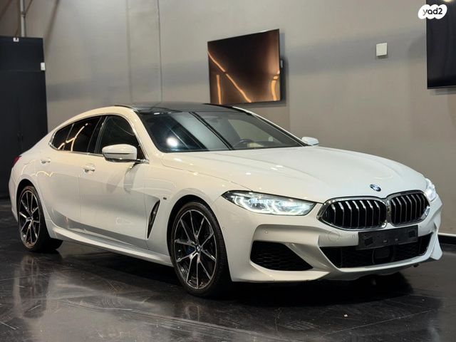 מודעת רכב ב מ וו סדרה 8