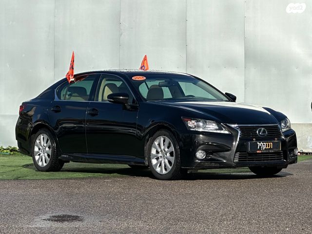 מודעת רכב לקסוס GS