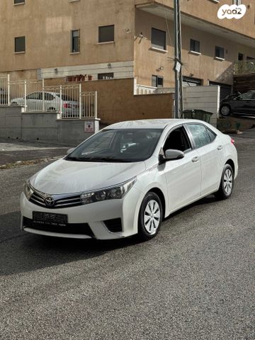 מודעת רכב טויוטה קורולה