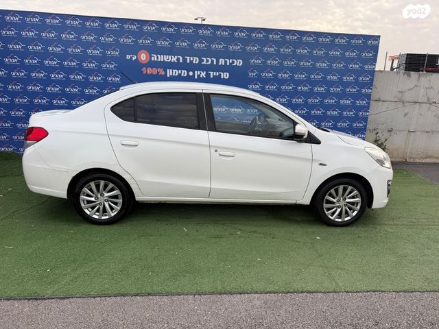 מודעת רכב מיצובישי אטראז' 1