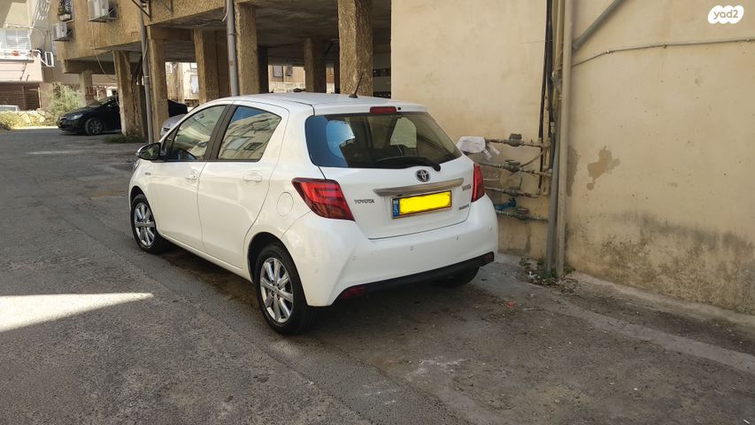 מודעת רכב טויוטה יאריס