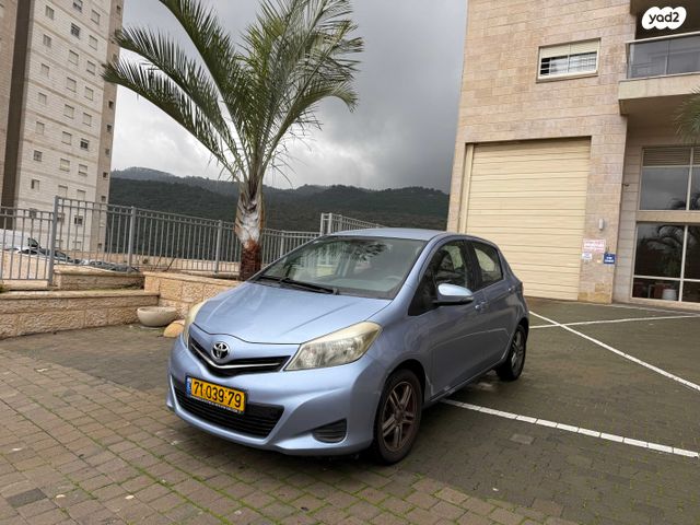 מודעת רכב טויוטה יאריס