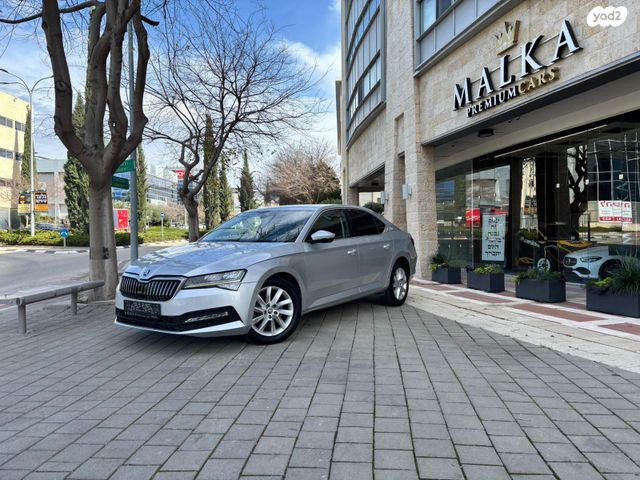 מודעת רכב סקודה סופרב