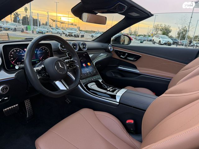 מודעת רכב מרצדס-בנץ CLE 1