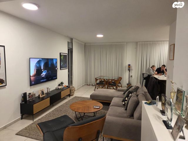 חנה רובינא 4