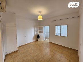 מורדי הגטאות 27