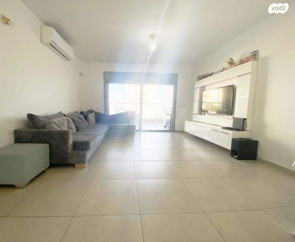 חטיבת גולני 63