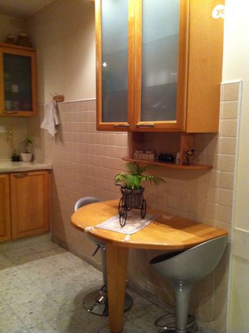 זאב טיומקין 10