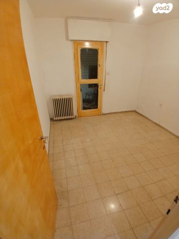 מעגלי יבנה 7