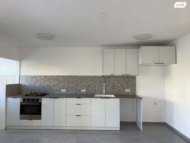 דרך עכו חיפה 176