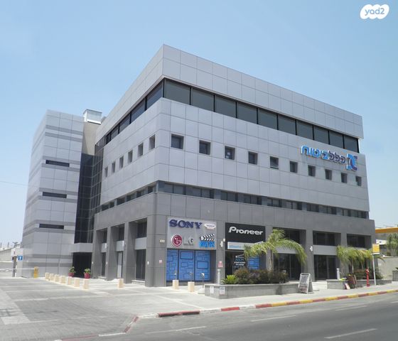 אבשלום גיסין 78