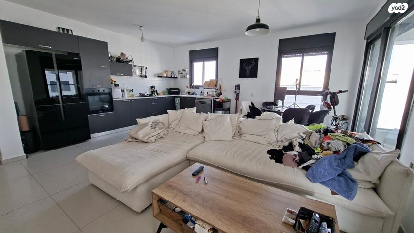 דרך משה דיין 34