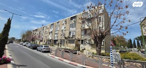 גיורא יוספטל 