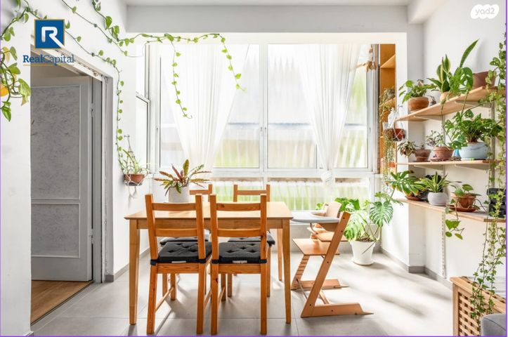 מרים החשמונאית 23